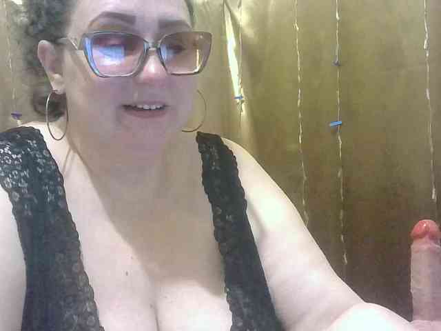 MadamKatyusha webcam