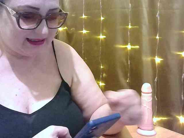 MadamKatyusha webcam