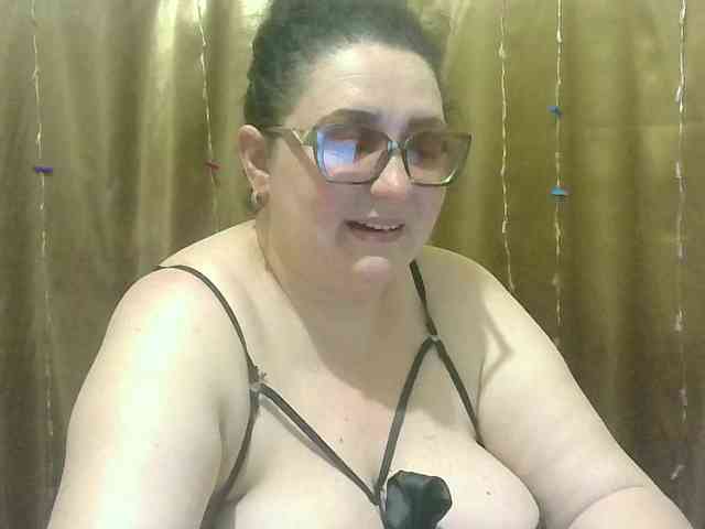 MadamKatyusha webcam