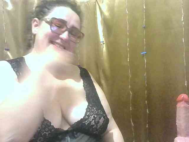 MadamKatyusha webcam