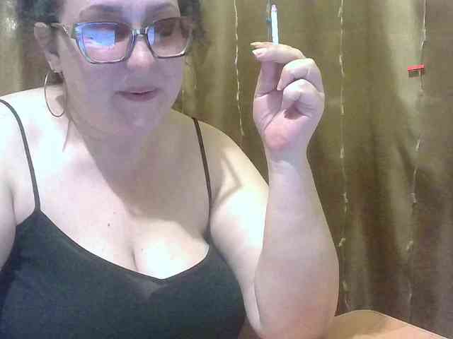 MadamKatyusha webcam