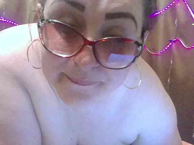 MadamKatyusha webcam