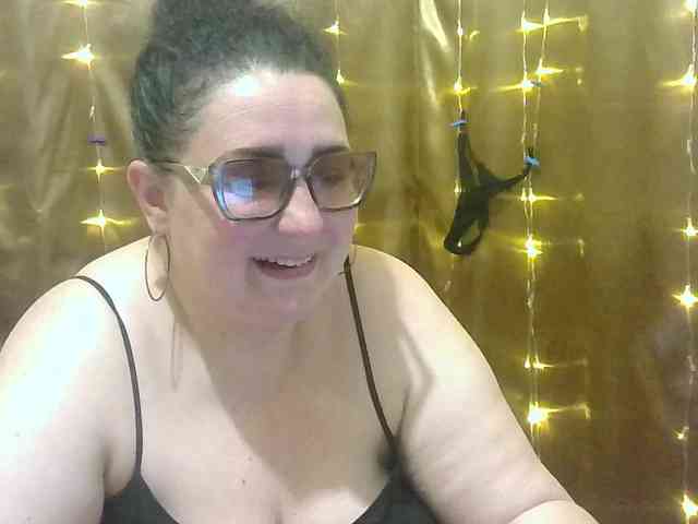 MadamKatyusha webcam