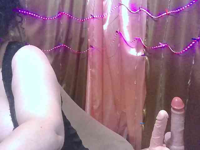 MadamKatyusha webcam