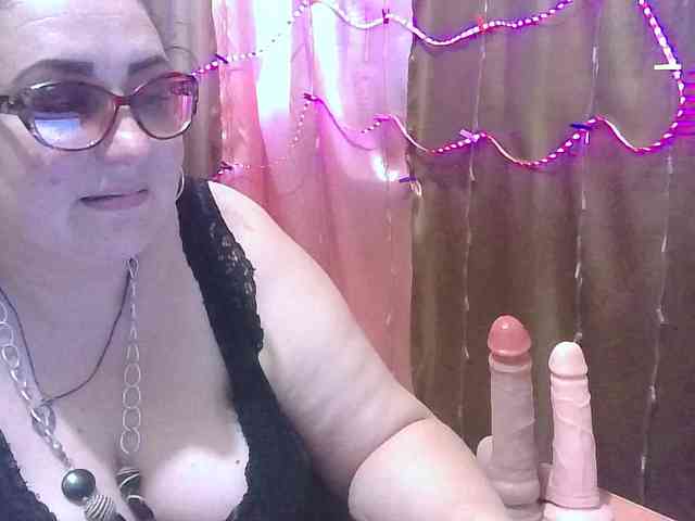 MadamKatyusha webcam
