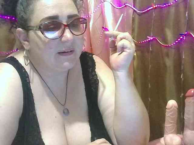 MadamKatyusha webcam