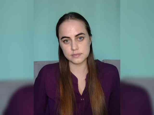 Ylia999 webcam