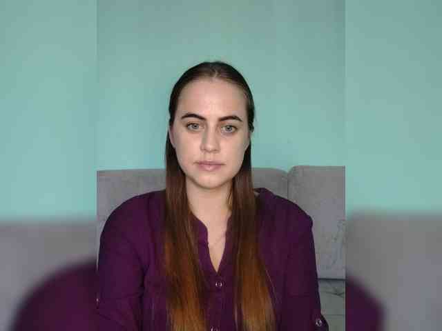 Ylia999 webcam