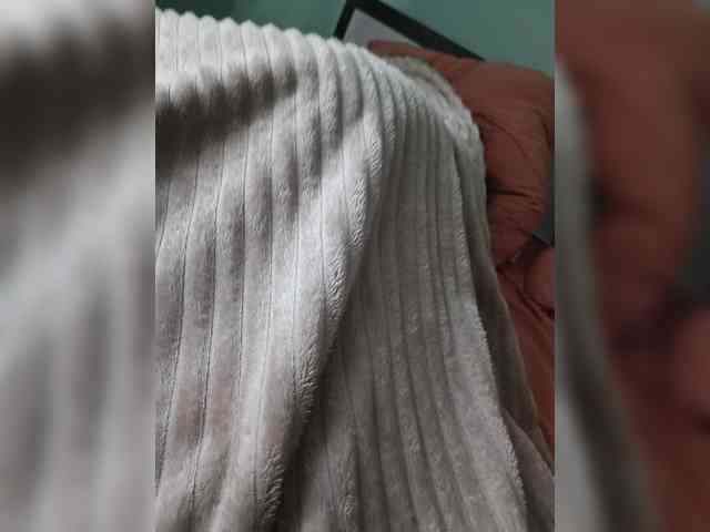Kristina2310 webcam