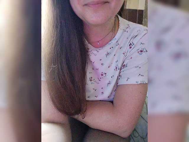 Vikki-vik live cam on BongaCams