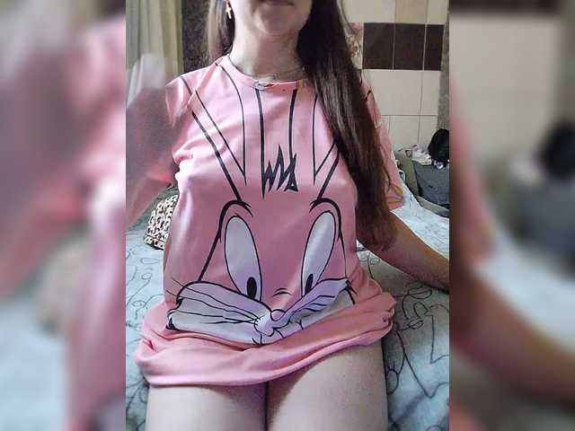 Vikki-vik live cam on BongaCams