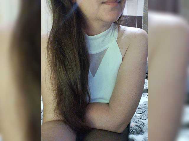 Vikki-vik live cam on BongaCams