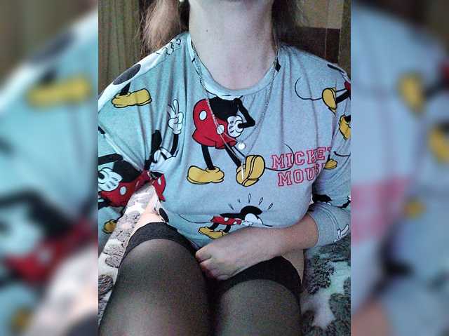 Vikki-vik live cam on BongaCams