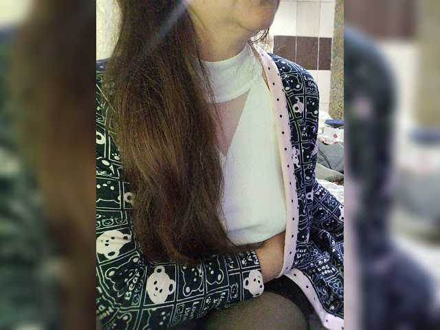 Vikki-vik live cam on BongaCams