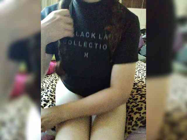 Vikki-vik Sex Cam Show