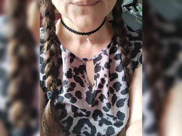 Vikki-vik Sex Cam Show