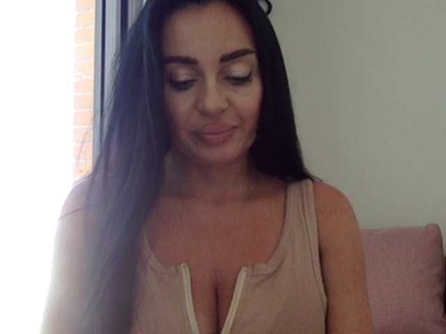 sensuallstella live cam on BongaCams