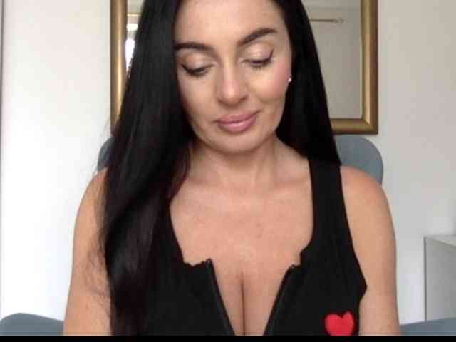 sensuallstella webcam