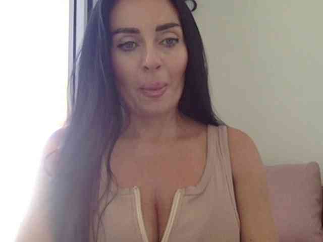 sensuallstella webcam