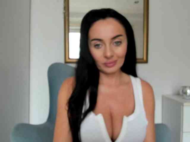 sensuallstella webcam