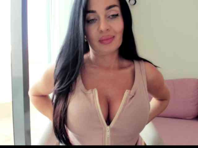 sensuallstella webcam