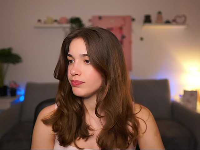 kissiecat's BongaCams show and profile