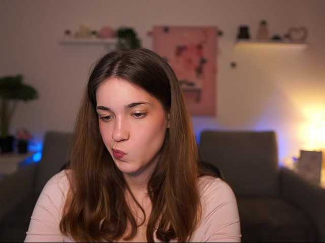 kissiecat's BongaCams show and profile