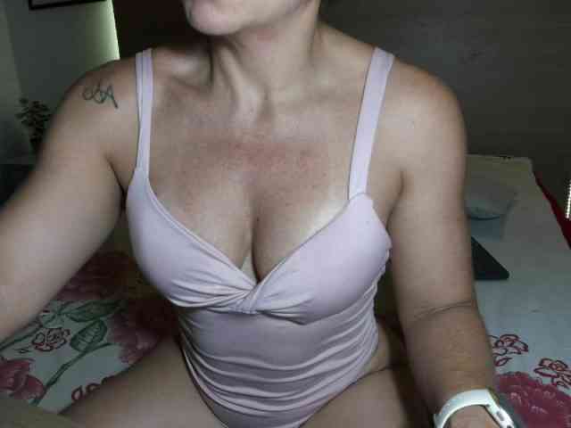 Modelo: BrazilianHot