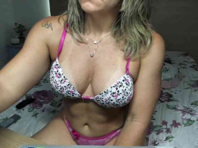 Modelo: BrazilianHot