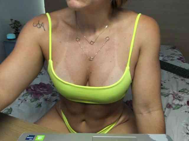 Modelo: BrazilianHot