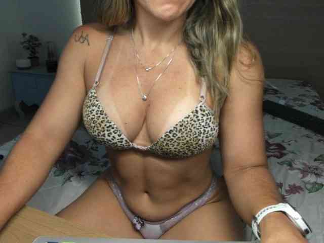 Modelo: BrazilianHot