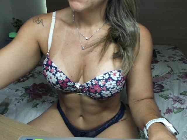 Modelo: BrazilianHot