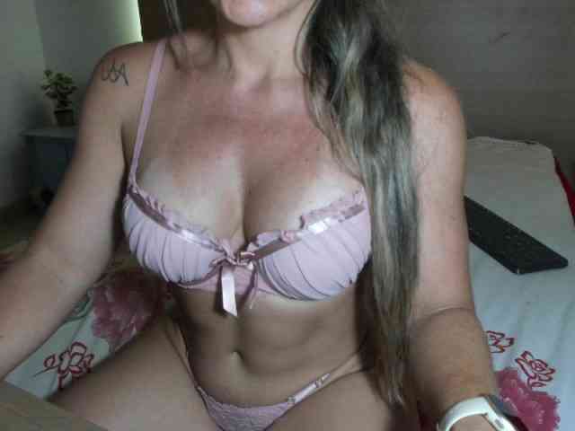 Modelo: BrazilianHot