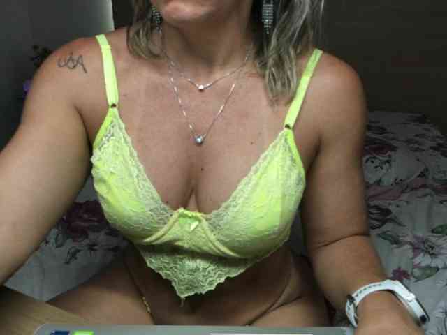 Modelo: BrazilianHot