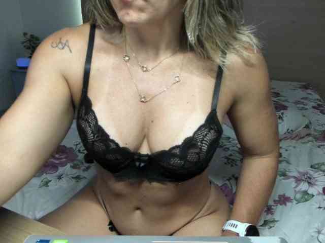 Modelo: BrazilianHot