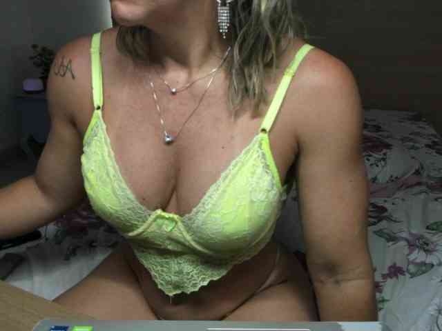 Modelo: BrazilianHot