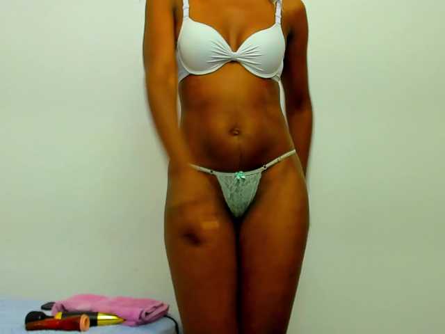 Lorenn-Hill1 live cam on BongaCams