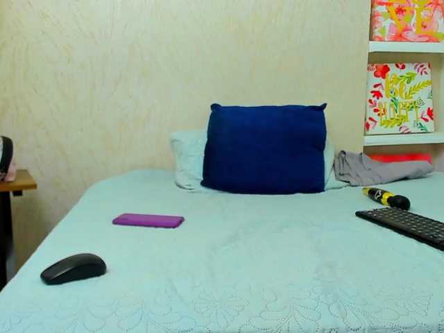 Lorenn-Hill1 live cam