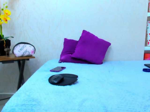 Lorenn-Hill1 live cam on BongaCams