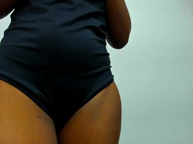 Lorenn-Hill1