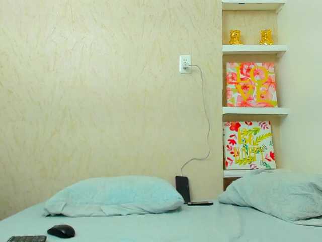 Lorenn-Hill1 live cam on BongaCams
