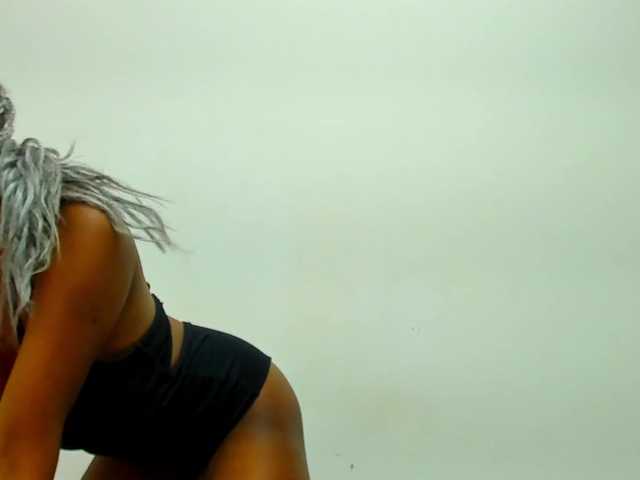 Lorenn-Hill1