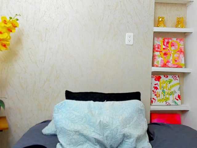 Lorenn-Hill1 live cam on BongaCams