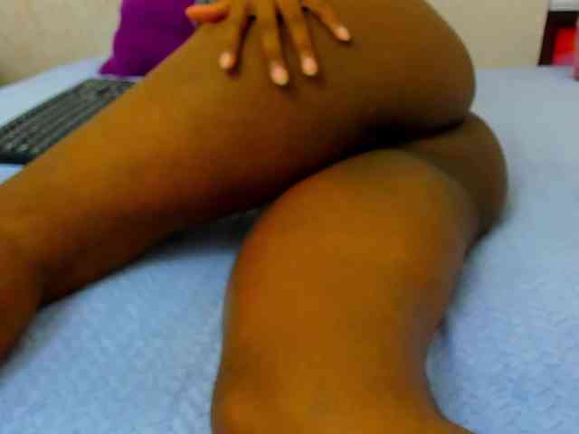 Lorenn-Hill1 webcam