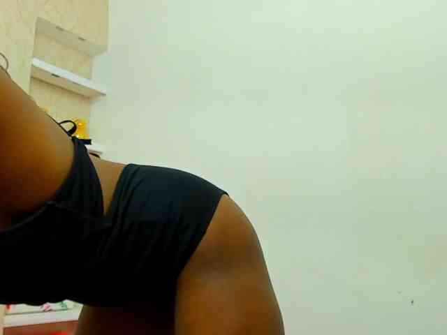 Lorenn-Hill1 webcam