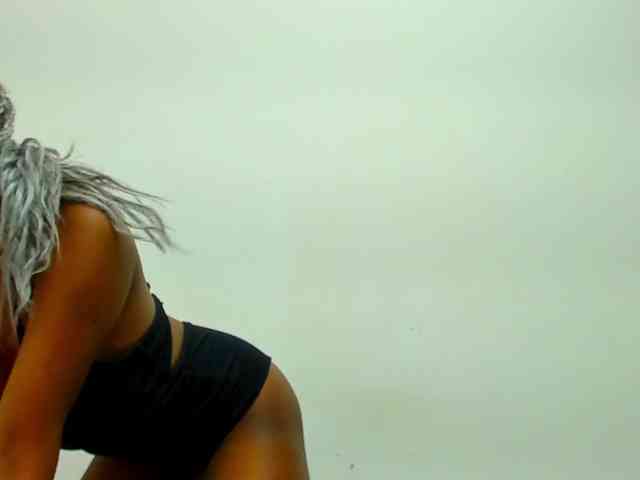 Lorenn-Hill1