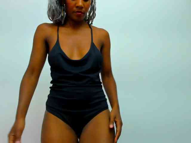 Lorenn-Hill1 webcam