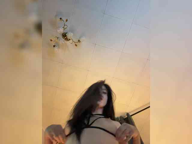Vikulya1 webcam