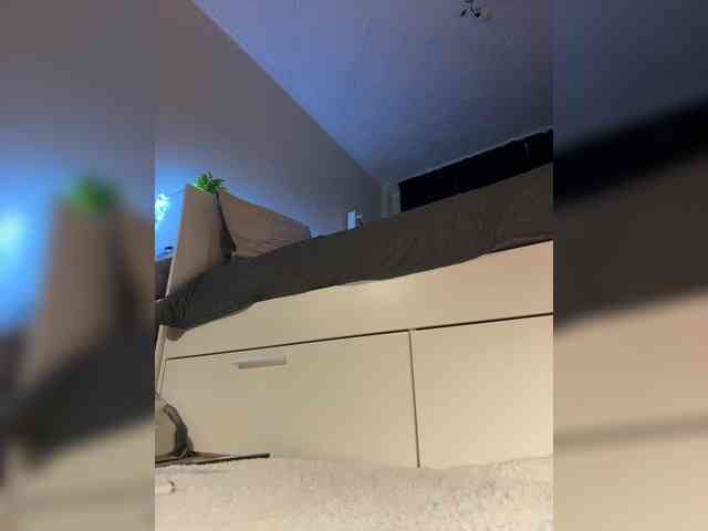 Vikulya1 webcam