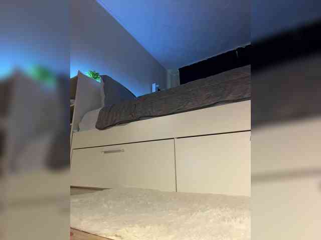 Vikulya1 webcam